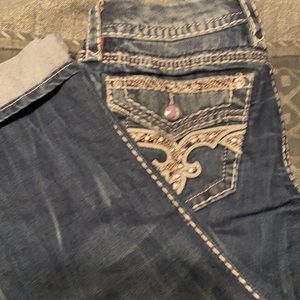 Rock revival Capris size 27